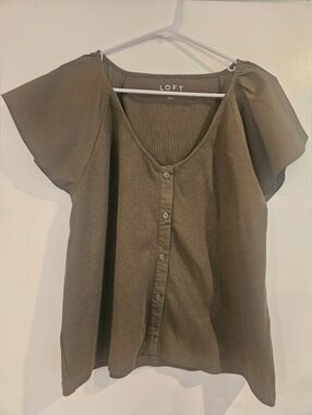 LOFT Olive-Gray Button-Front Flutter Sleeve Top